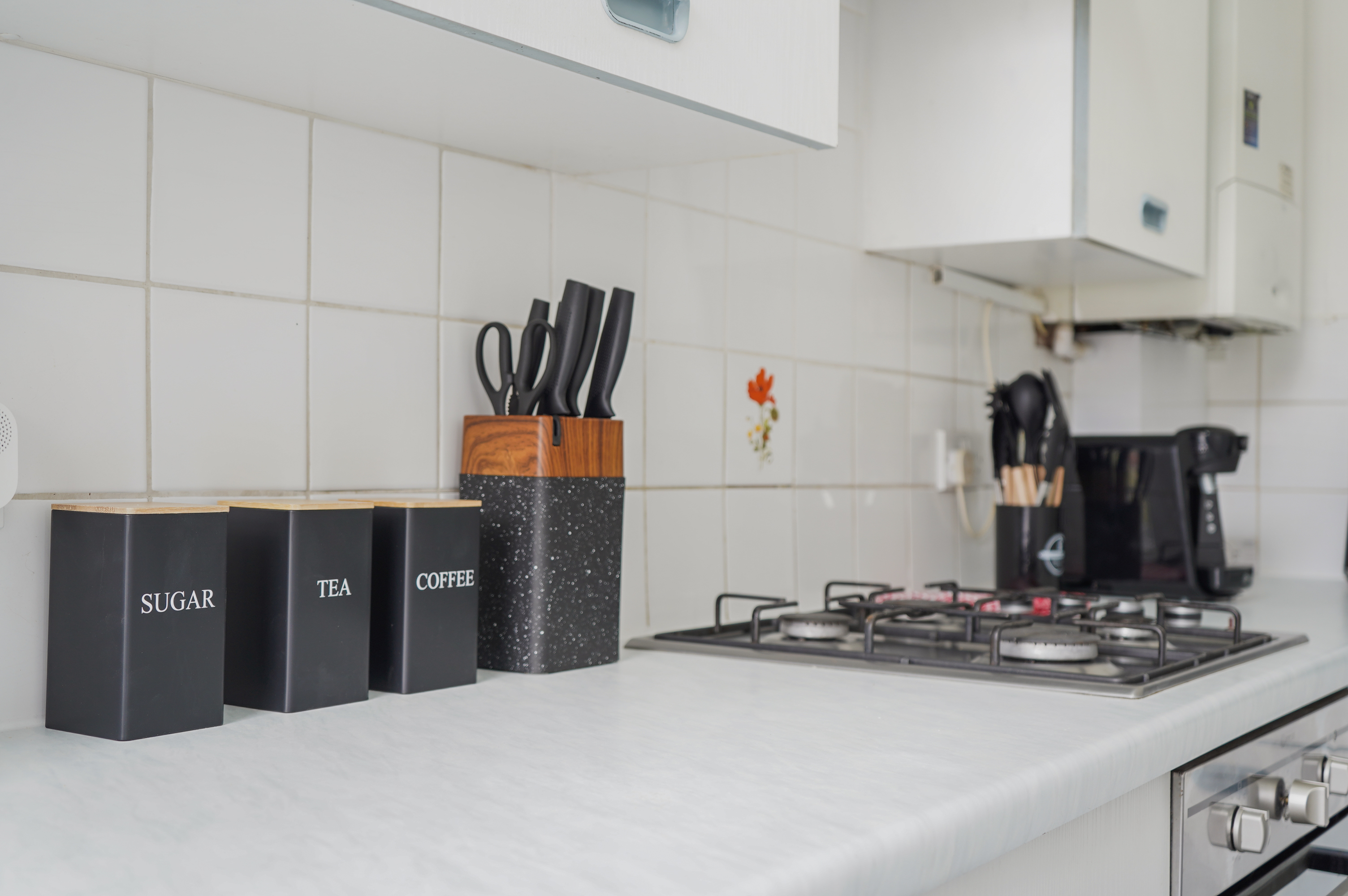 Kitchen 1c.jpg